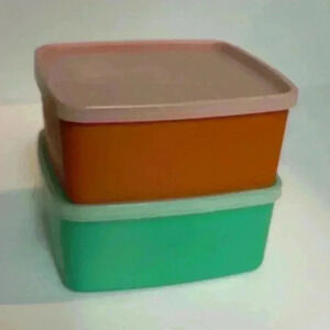 Set of two vintage Tupperware Square Round containers  with lids
